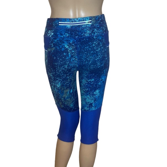 Athleta Splatter Be Free Knicker Capri Yoga Athletic Active Leggings XS VGC - Picture 5 of 11
